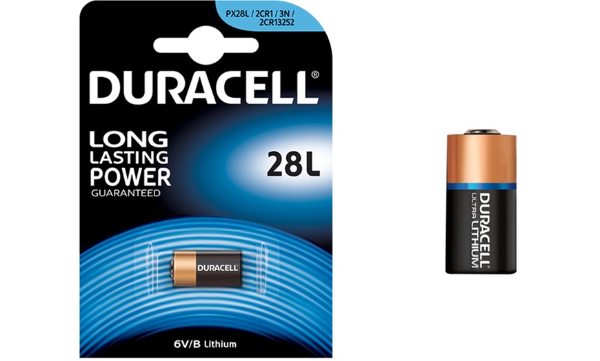 Image 7: Duracell Batteries