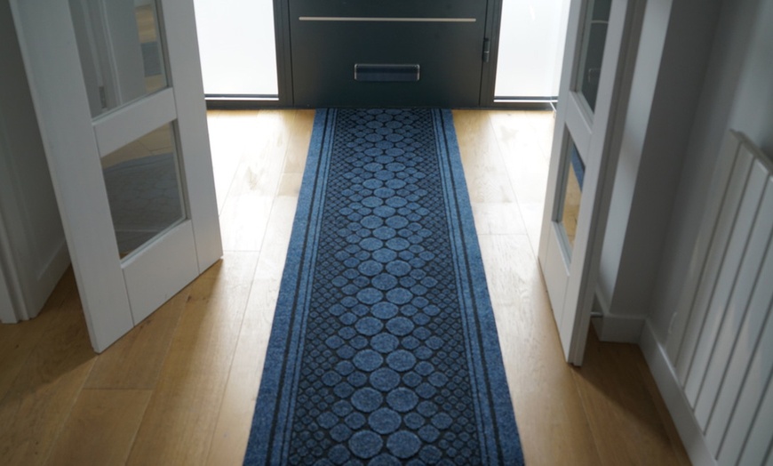 Image 5: Heavy Duty Non-Slip Runner