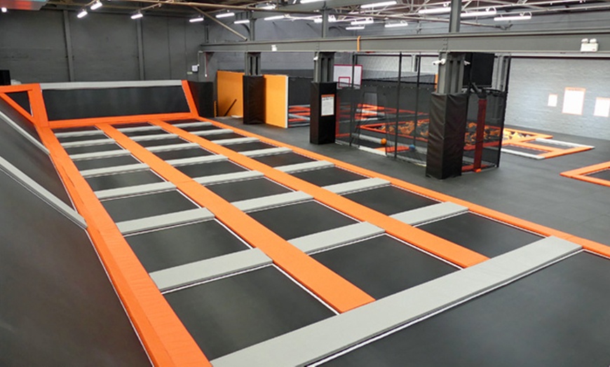 Image 3: Two-Hour Trampoline Session