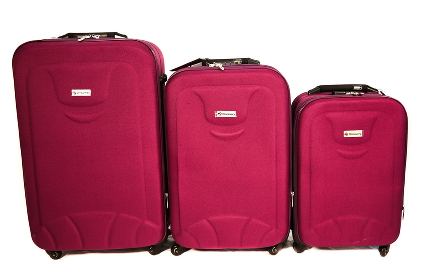 Image 97: Discovery Three-Piece Luggage