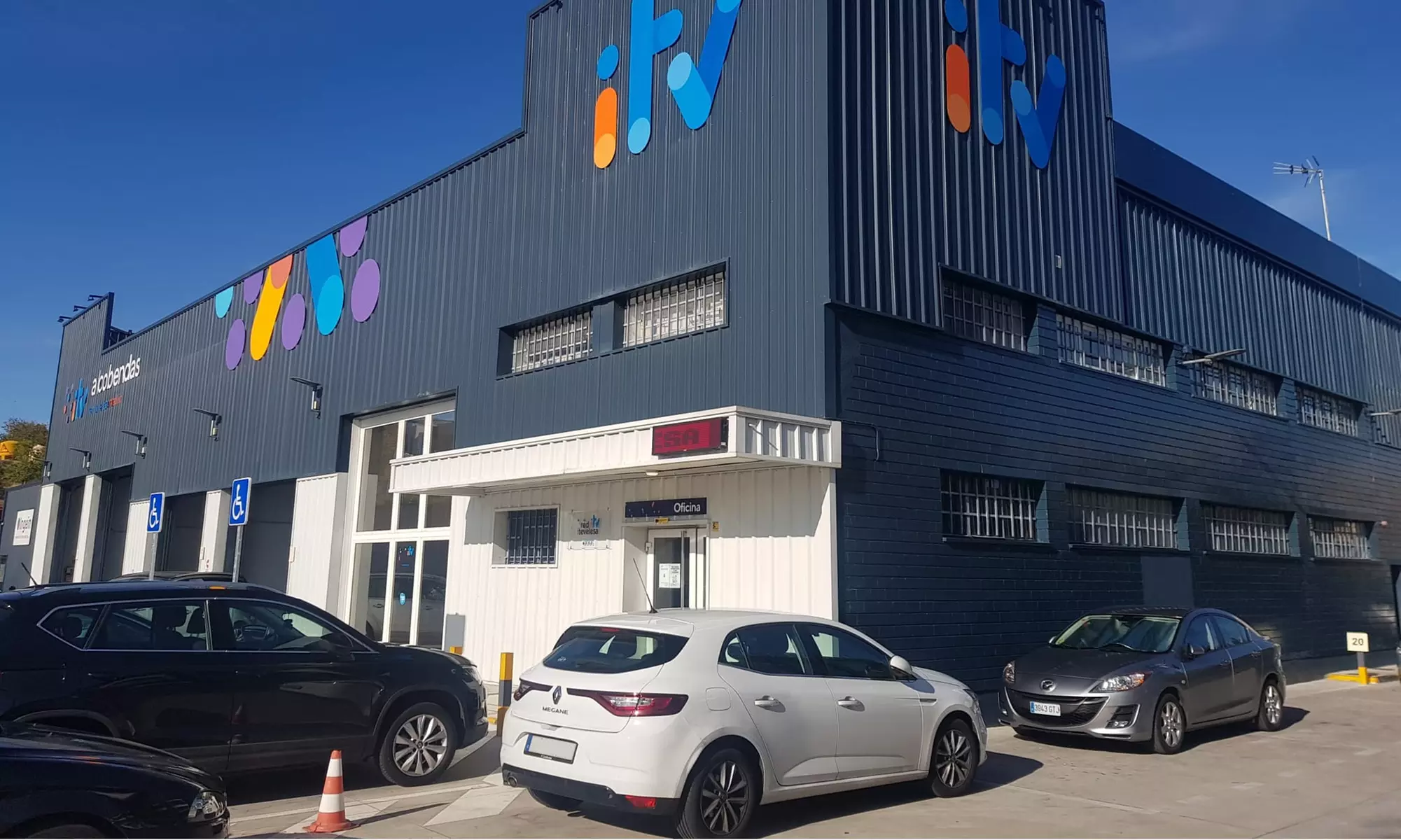 ITV para moto o coche gasolina o diésel en ITV Itevelesa Alcobendas