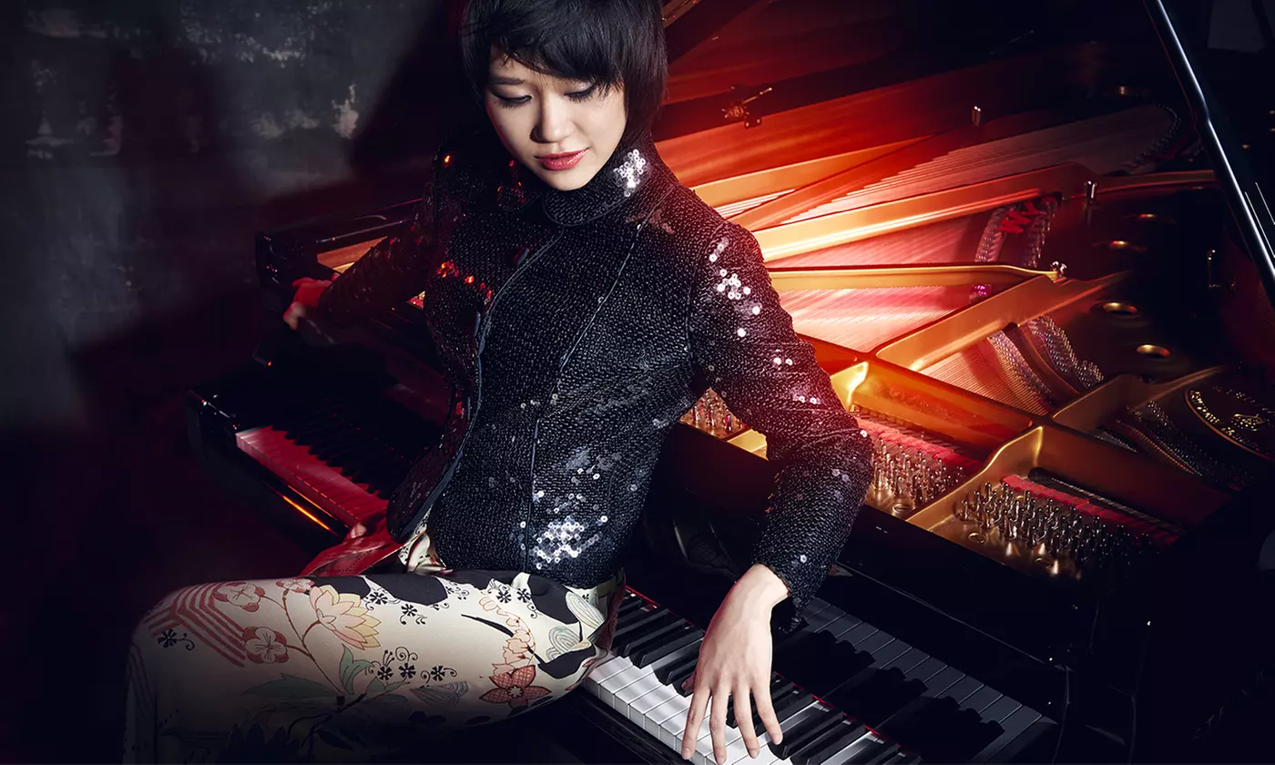Toronto Symphony Orchestra Presents Yuja Wang at 8 p.m. on October 13 or 15 - Primary Image