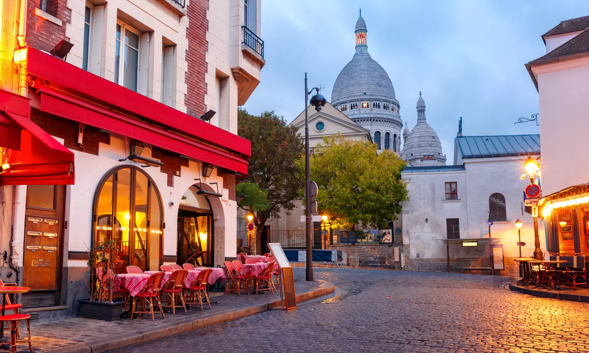 ✈ 8-Day Paris, Zurich and Milan Vacation w/Hotel & Air