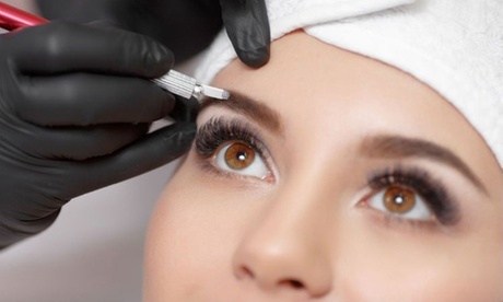 Maquillage semi-permanent au choix ou microblading des sourcils complets poil à poil dès 59,90 € au Boudoir de Paris