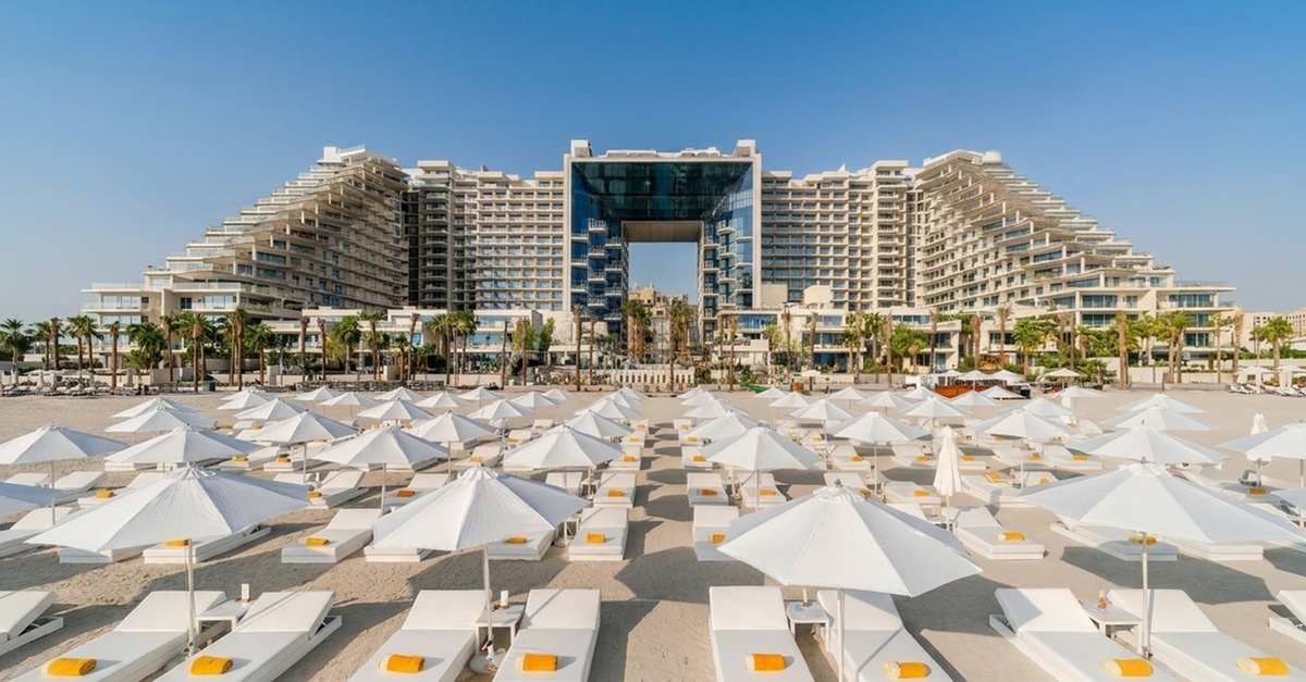 5* Breakfast Buffet & Free Full Day Beach Access 5* Breakfast Buffet & Free Full Day Beach Access