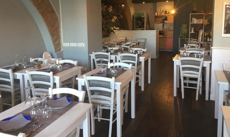 Menu Luxury da 3 o 4 portate con calice di vino per 2 persone al ristorante La Stanzetta (sconto fino a 54%)