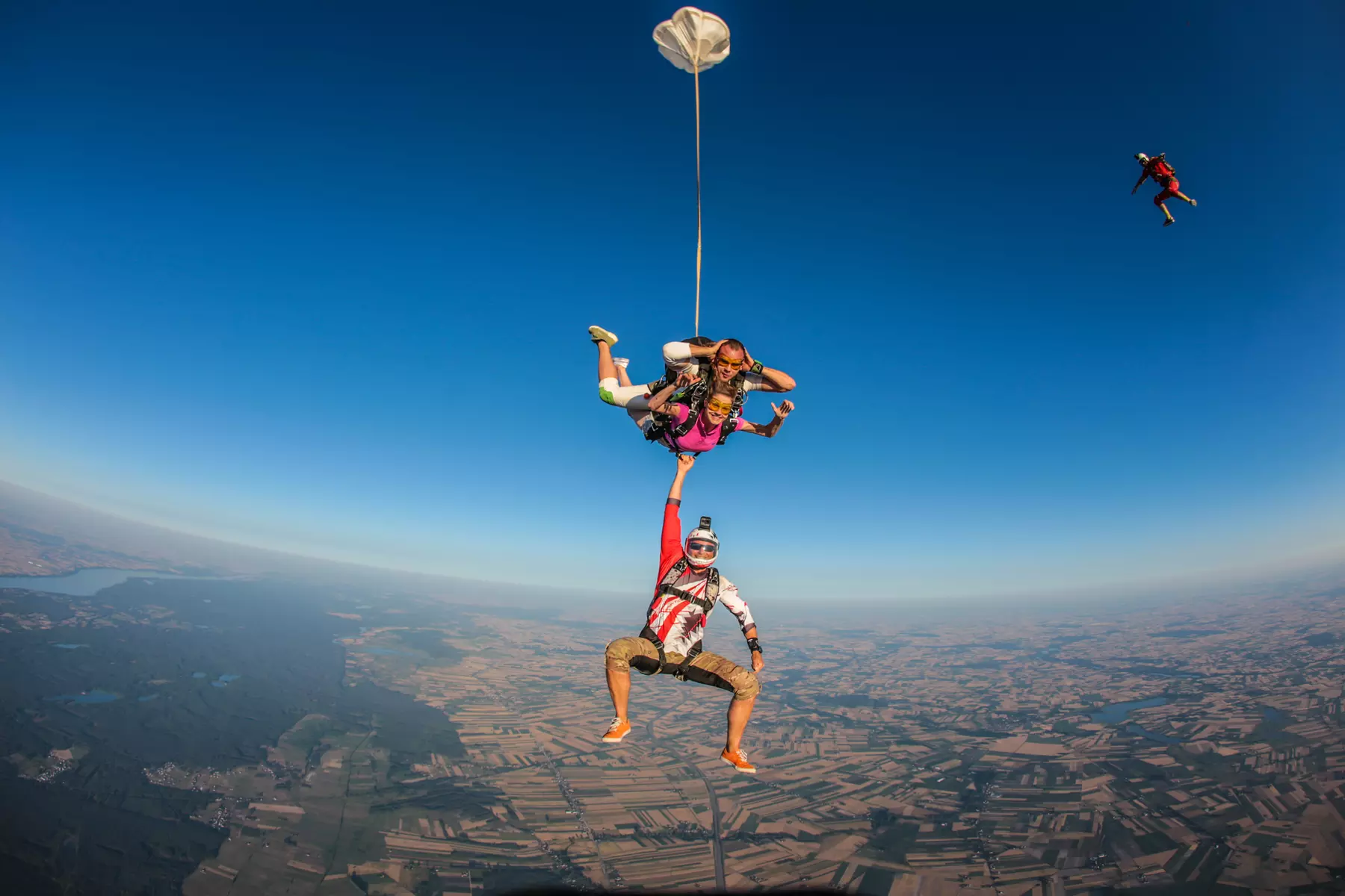 Skok tandemowy dla 1-2 osób z instruktorem z minimum 4000 metrów
