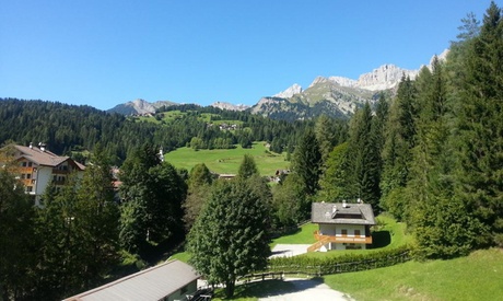 Canale D'Agordo: fino a 7 notti in camera matrimoniale in pensione completa per 2 persone - Casa Alpina Sant'Apollinare