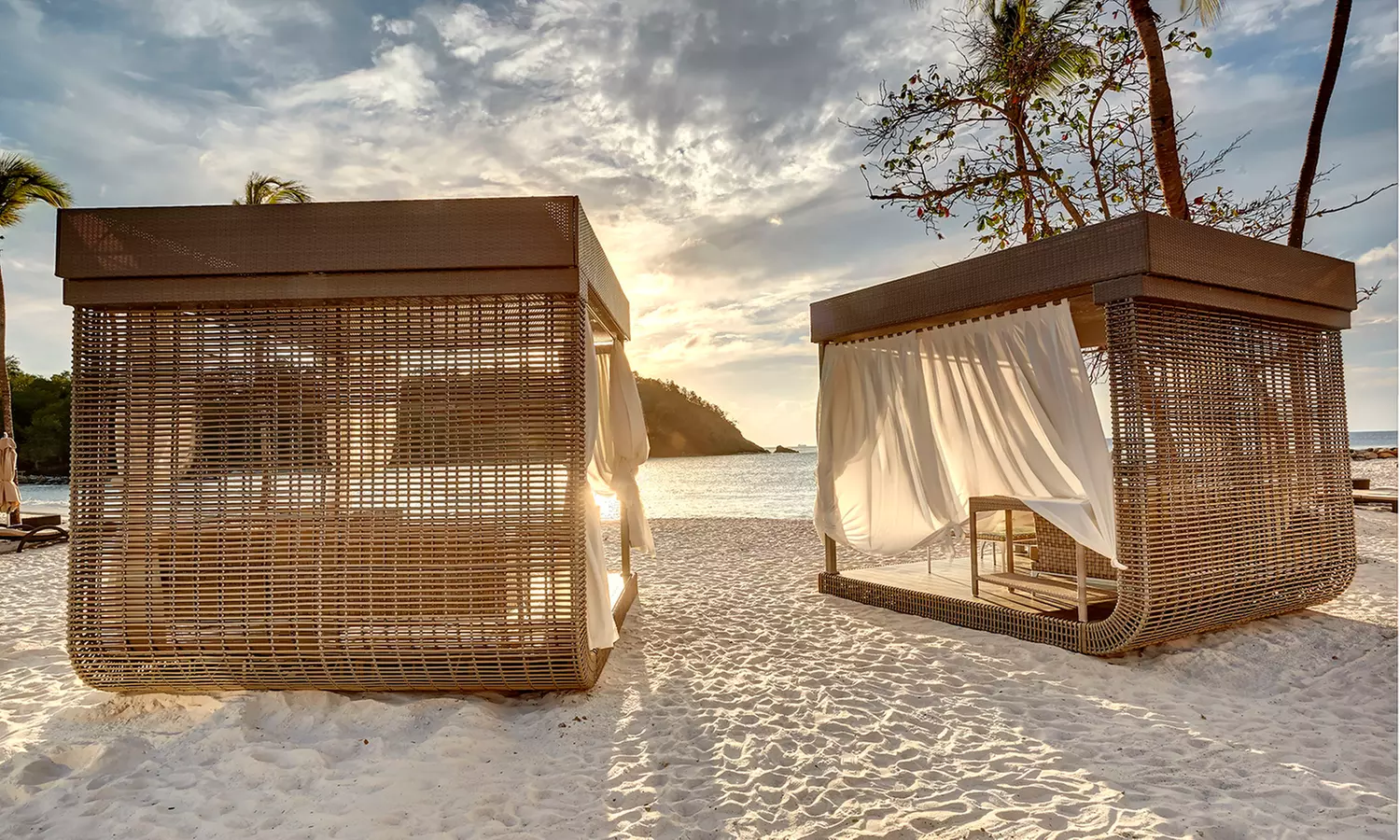 ✈ 4-Night All-Inclusive Royalton St. Lucia. Price is per Person, Based on Two Guests per Room. - Primary Image