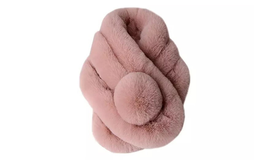 Image 5: Women's Soft Fluffy Faux-Fur Warm Scarf