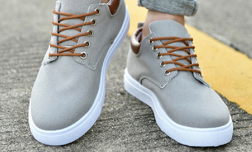 Image 6: Men's Casual Canvas Shoes