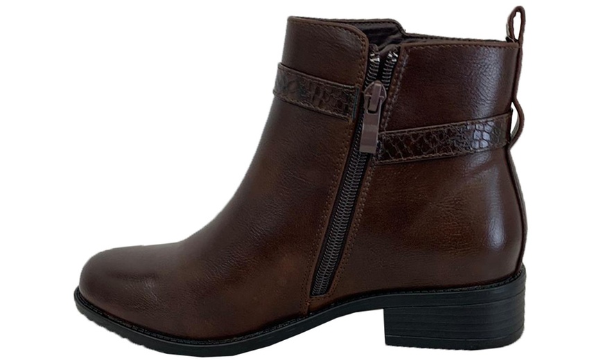 Image 4: Women's Chelsea Ankle Boots