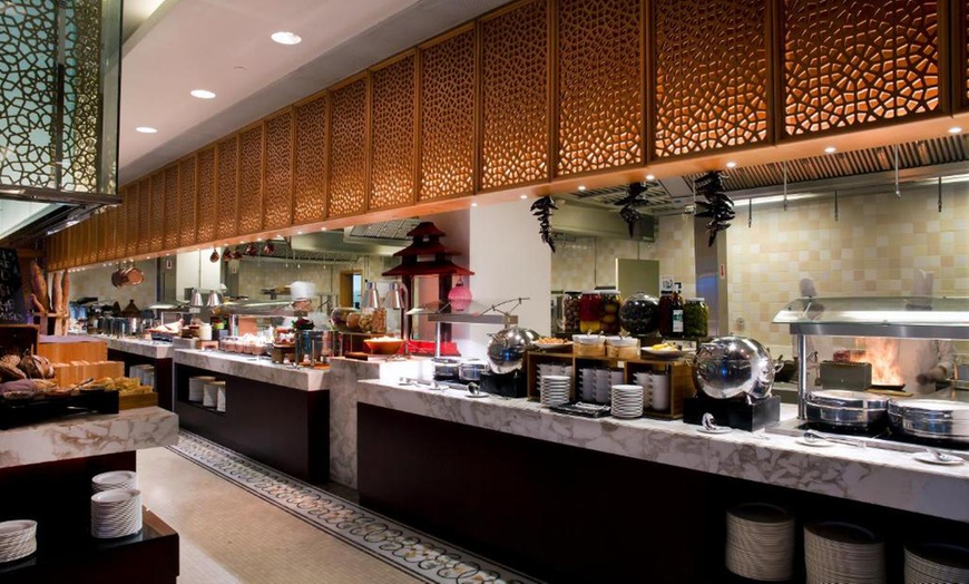 Image 2: 5* Lazy Recovery New Year Brunch with Beverages, Pool and Beach Access