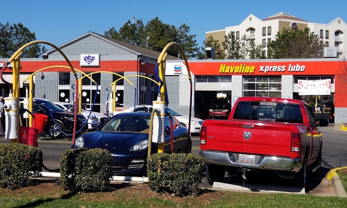 Get a Basic, Super, or Signature Pro Car Wash With Stunning Results! 