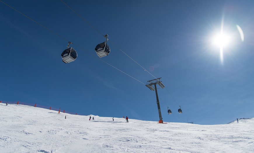 Image 9: Alpes, Valfréjus : 7 nuits avec forfait de ski en option