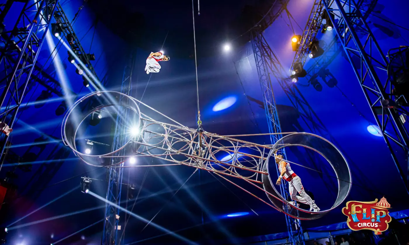 Flip Circus (September 15-25) - Second Medium