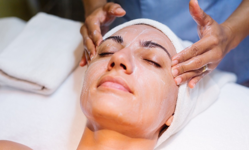 Image 4: Limpieza facial completa con opción a tratamientos extra para 1 