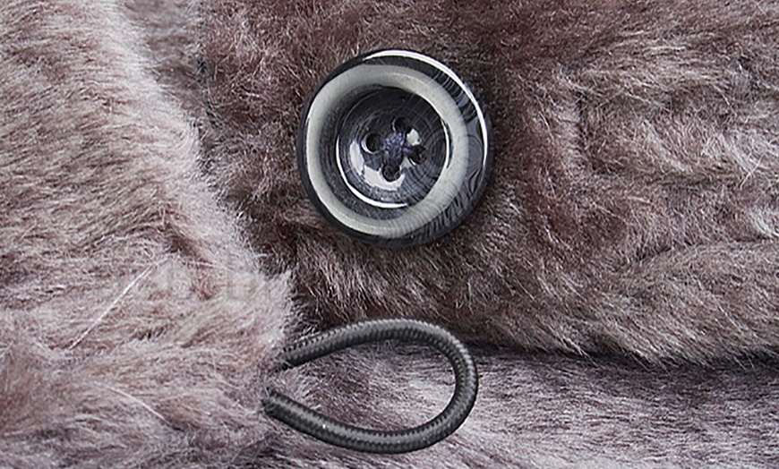 Image 4: USB Heated Blanket