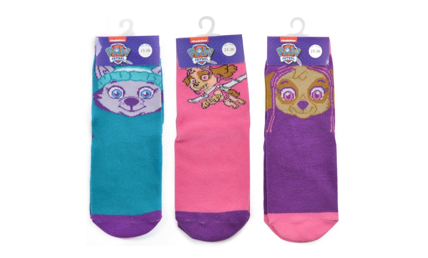 Image 5: 3 or 6 Pairs of Character Socks