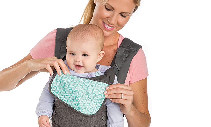 Image 7: Infantino 4-in-1 Baby Carrier