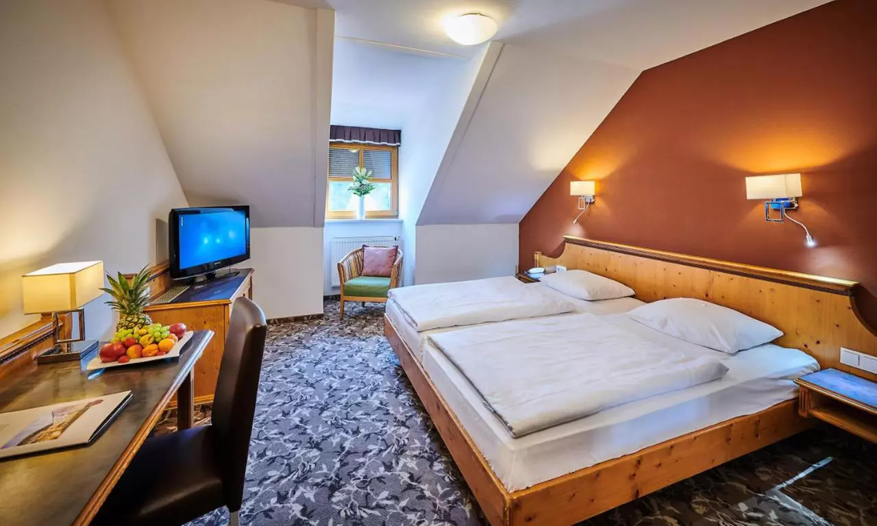 Regensburg: 2-5 Nächte inkl. Frühstück, Dinner und Wellness