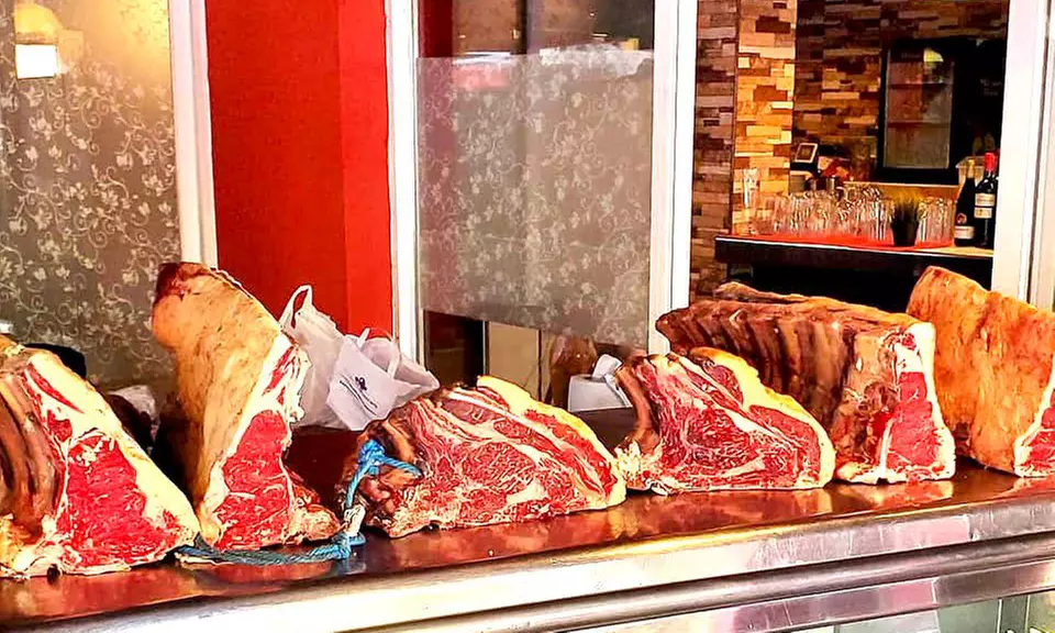 ¡Descubre el sabor del Mediterráneo! ¡Menú a elegir para 2!