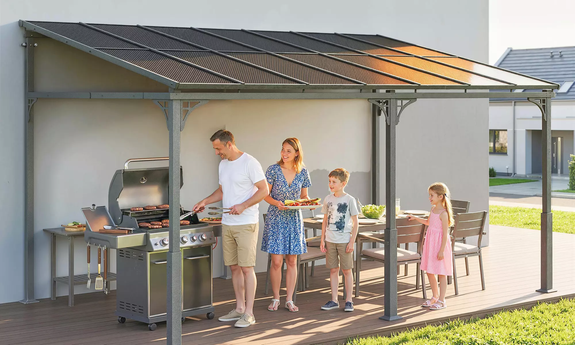 Outsunny Lean-To Pergola with Polycarbonate Roof and Galvanised Frame