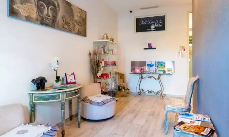 Sublimez votre éclat : soin du visage avec bronzage en option