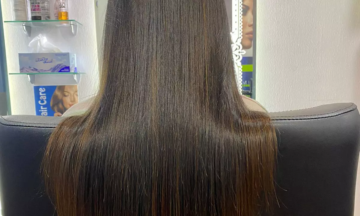 Enhance Your Beauty with a Facial Package!