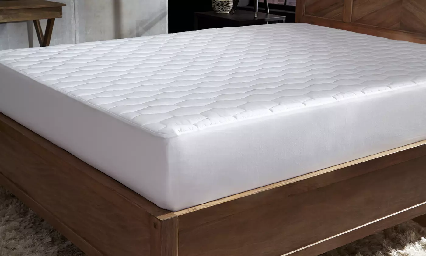 Hotel Laundry Non-Allergenic Waterproof Mattress Pad - Primary Image