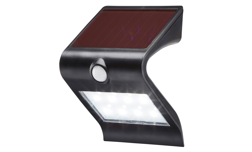 Image 3: Solar Entrance Light