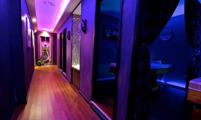 Ressourcez-vous avec un modelage thaï ou un rituel complet avec hammam