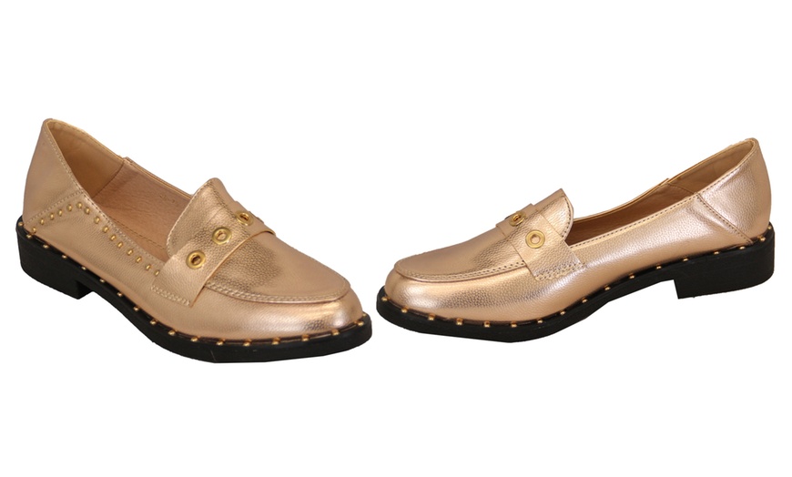 Image 3: Women's Slip-On Moccasins