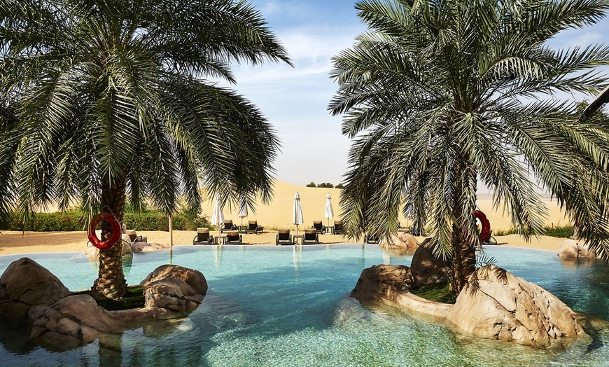 Image 10: Al Ain: 1-Night 5* Romantic Packages with Breakfast