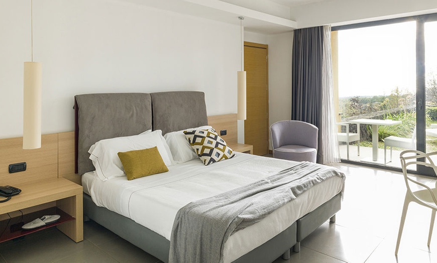 Image 4: Catania 5*: 1 o 2 notti in camera doppia Superior con colazione e Spa