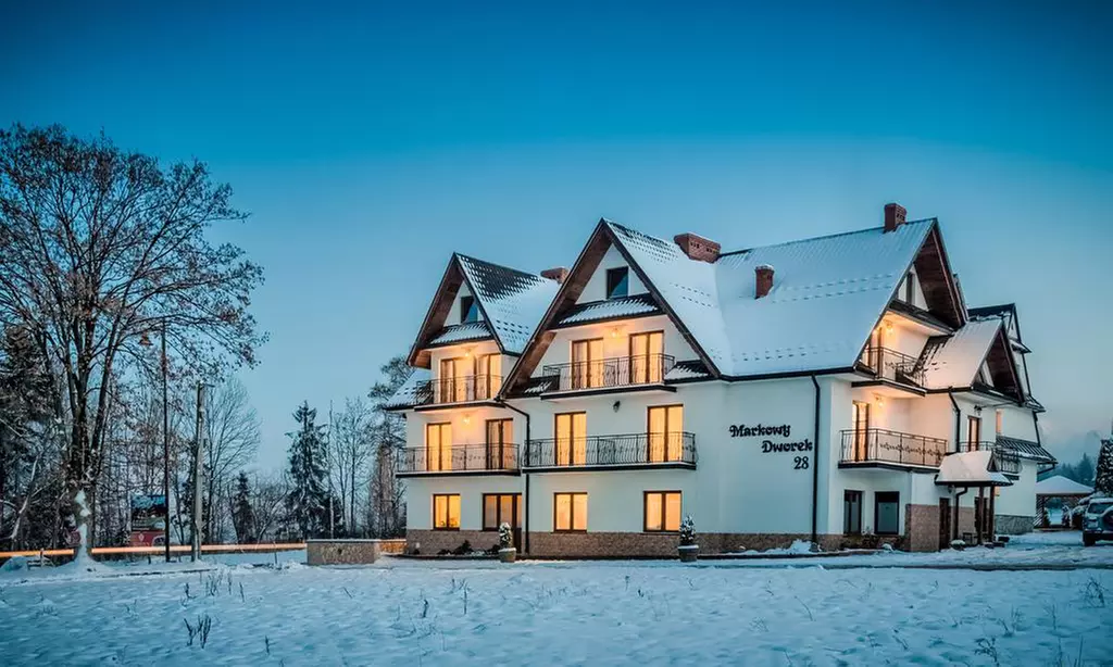 Białka Tatrzańska: 1-5 nocy z wyżywieniem i biletem do Term Bania