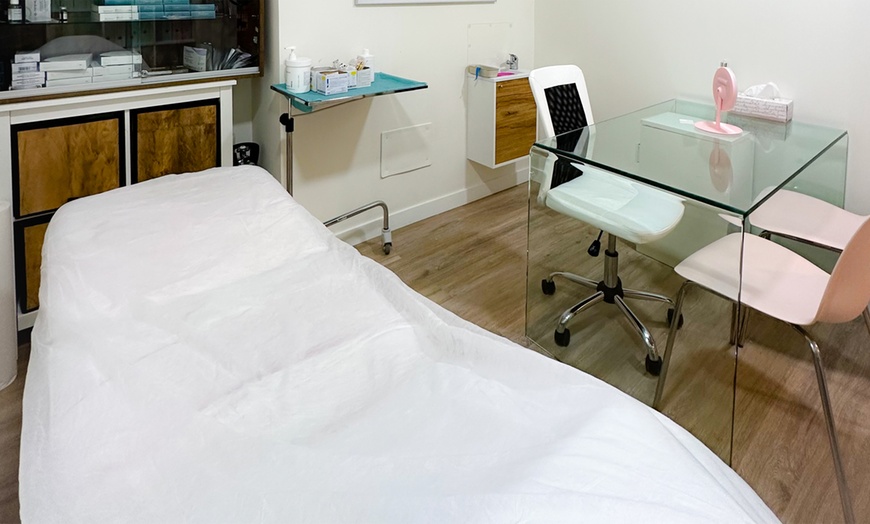 Image 2: Tratamiento remodelante y push up con tecnologia  Electromagnetic