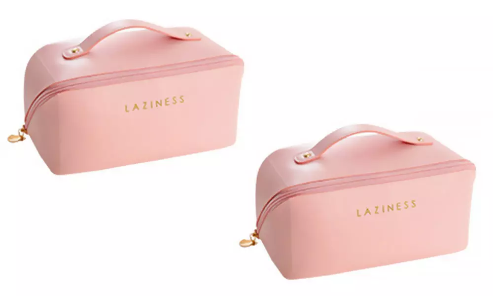 1 ou 2 trousses de toilette de voyage