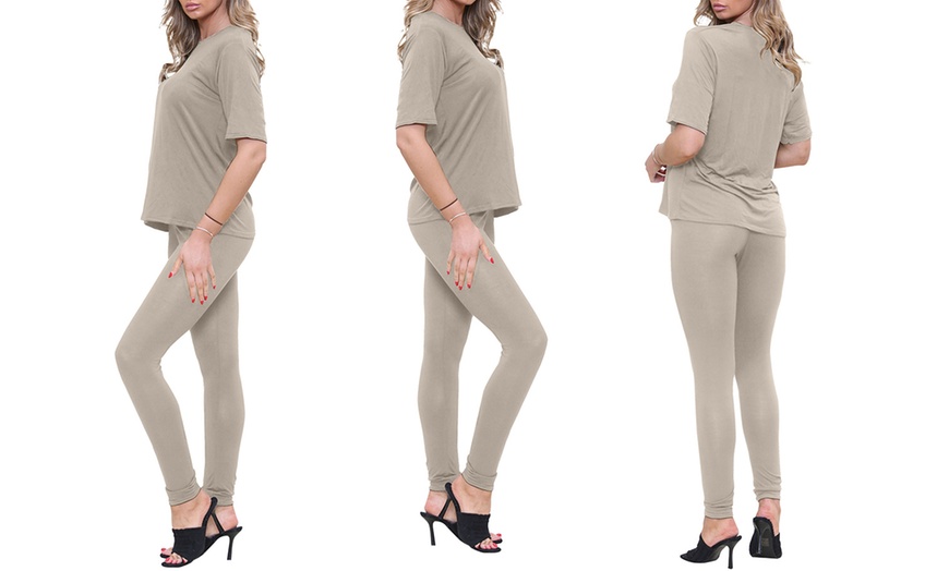 Image 4: Women's Oversized T-shirt and Leggings Co-Ords Lounge Set