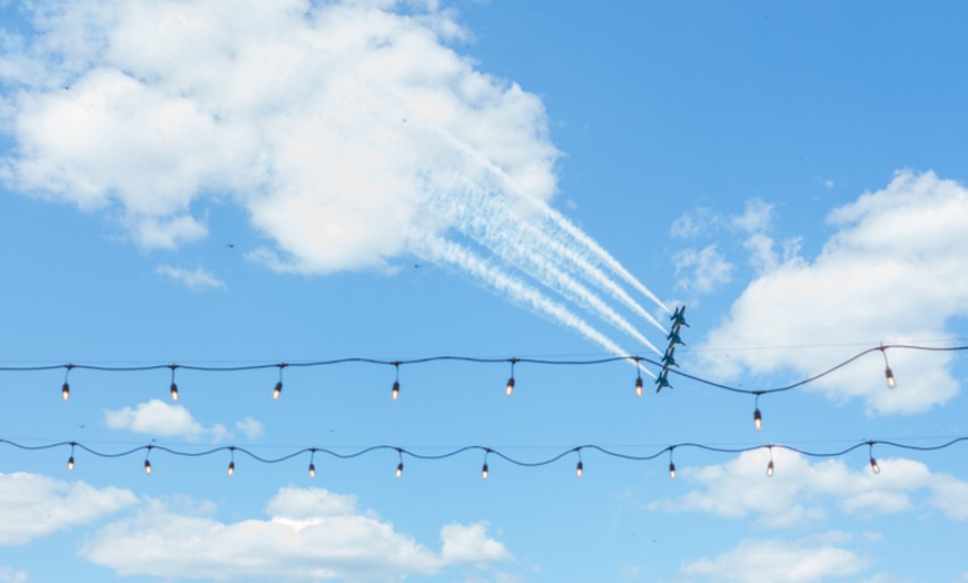 Image 5: Air & Water Show, All-Inclusive Wristbands @ Whispers Oak Street Beach