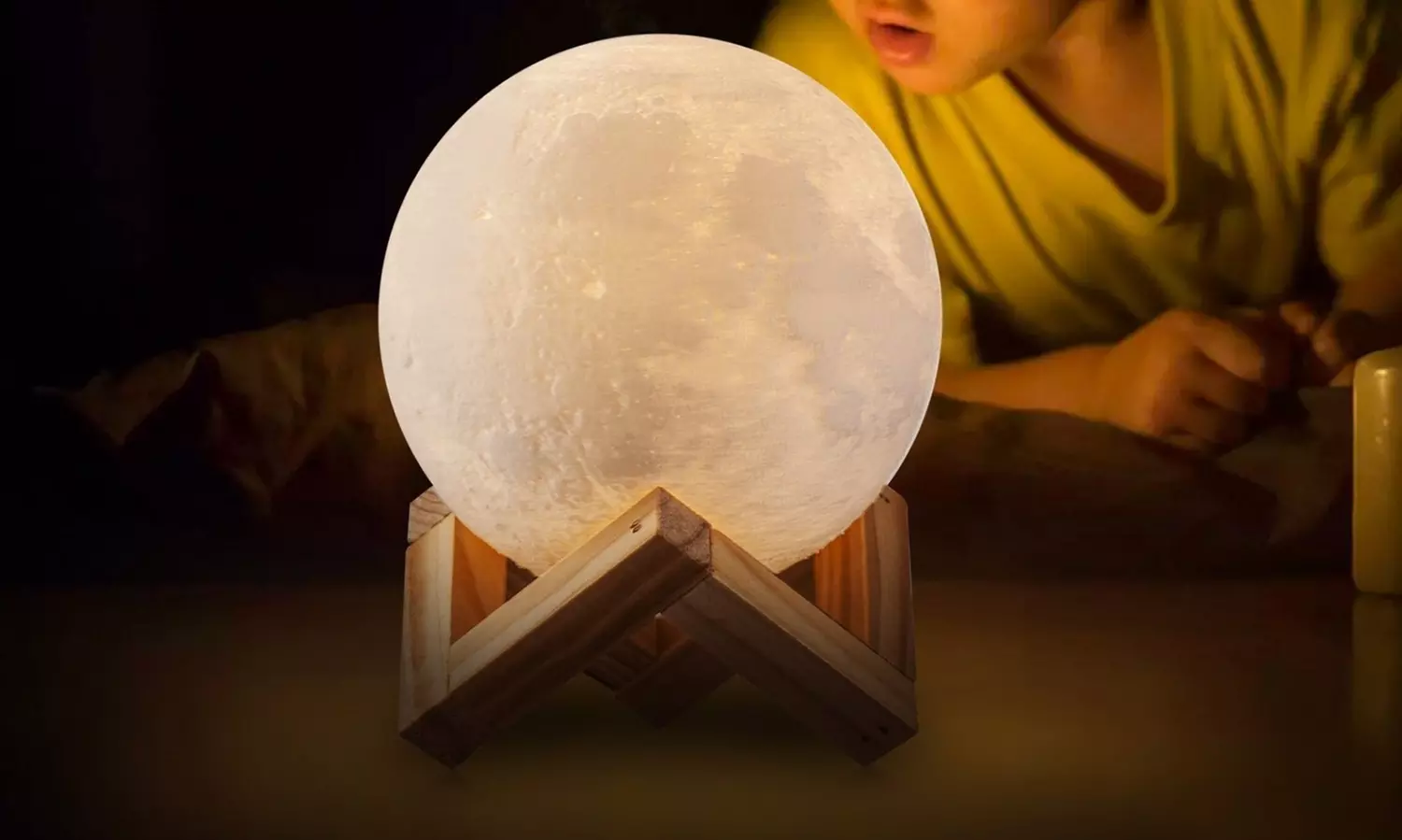Color-Changing 3D Moon Lamp with Touch Sensor & Remote Control - Primary Image