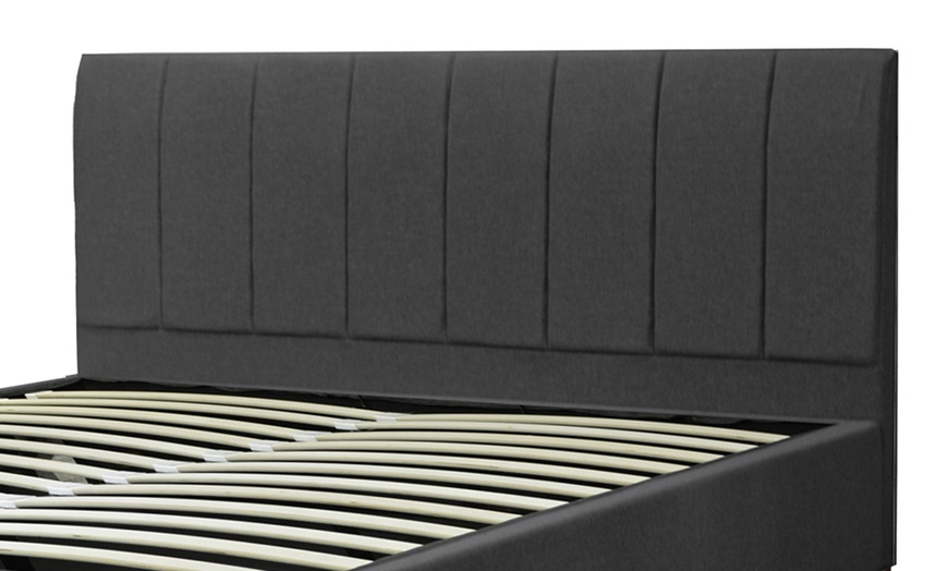 Image 11: Lit coffre Barcelone tissu, matelas ''Empereur'' en option