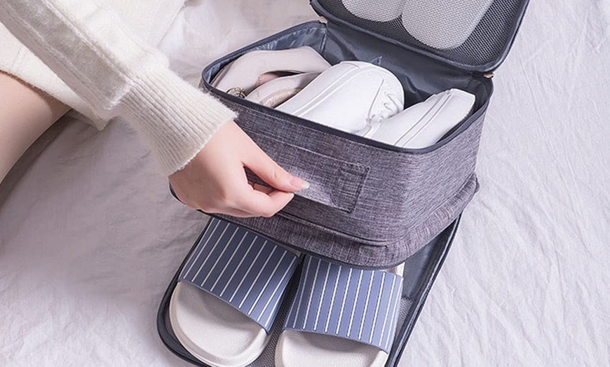 Image 2: Three-Layer Travel Shoe Storage Bag