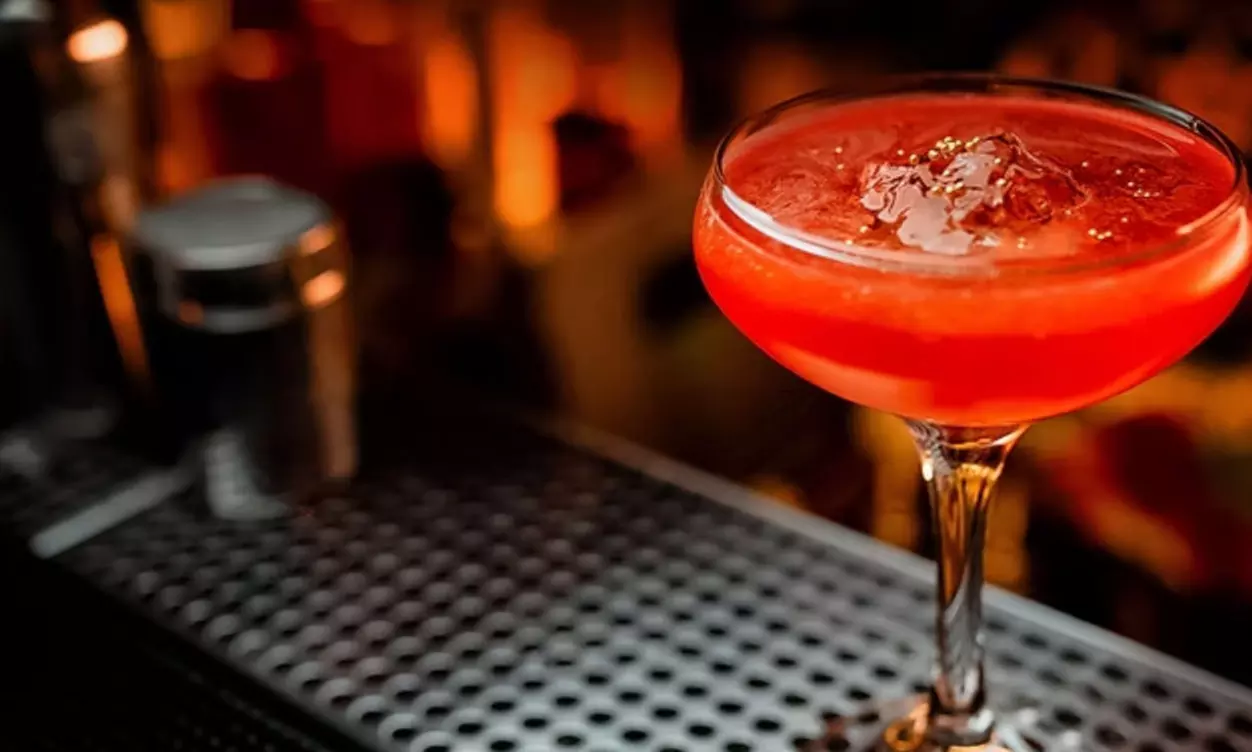 Elevated Tapas & Drinks Experience at District 385 Lounge