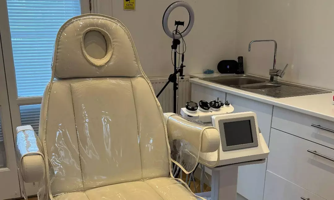 Relax w 1 or 2 Sessions of Brazilian Facial Treatment & Consultations