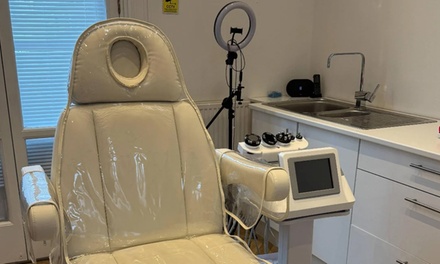 One Session Of Brazillian Facial Treatment With Consultation - Balanced Sculpt