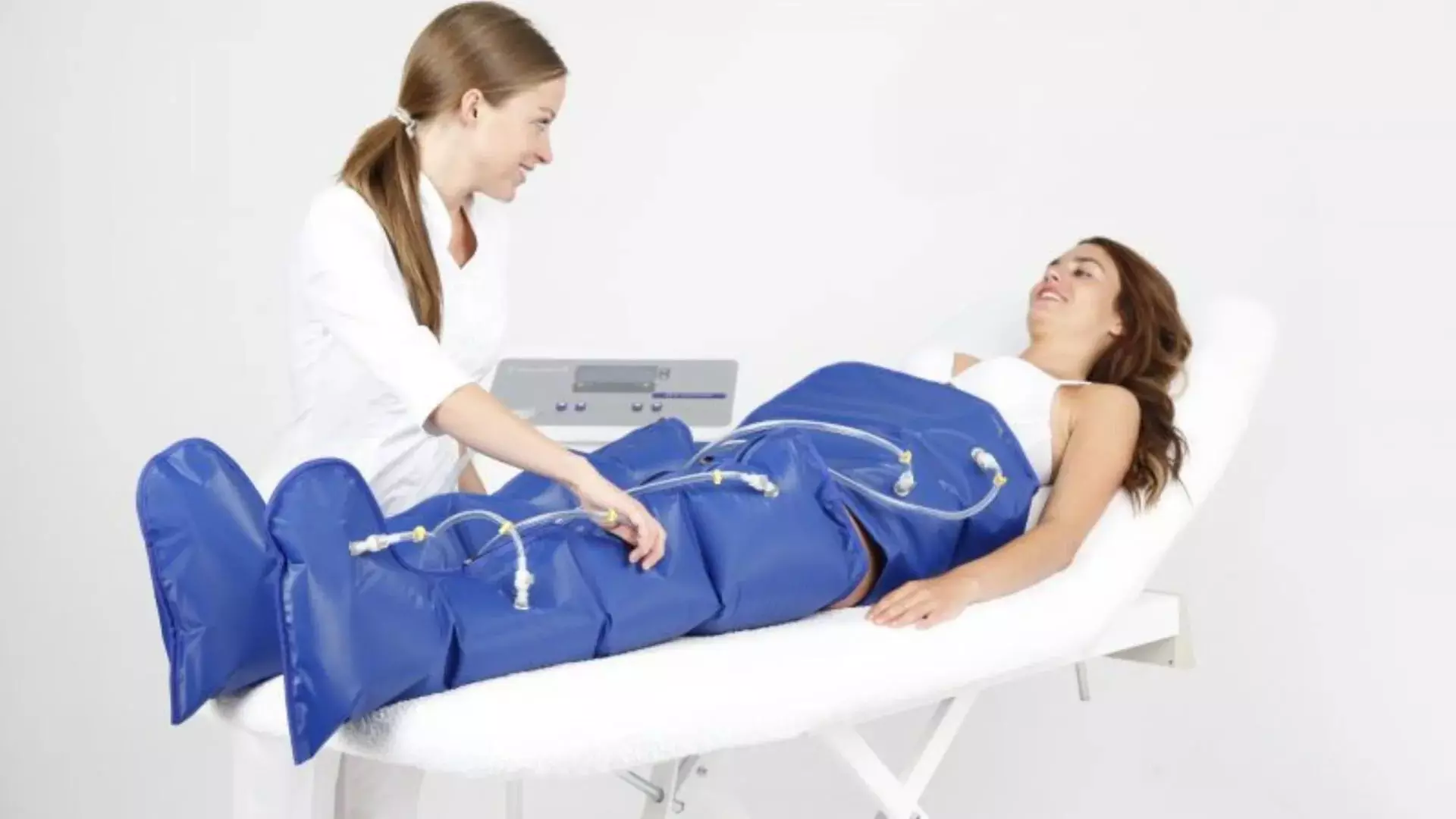 Alivia esas piernas cansadas con 5 o 10 sesiones de 30 minutos de presoterapia para 1 persona y ahorra un 58% - Primary Image