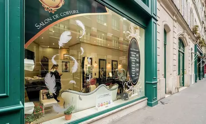 Redéfinissez votre style avec une permanente