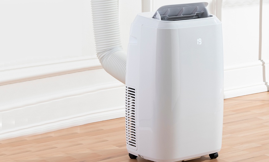 Image 2: Daewoo Portable Three-in-One Air Conditioner