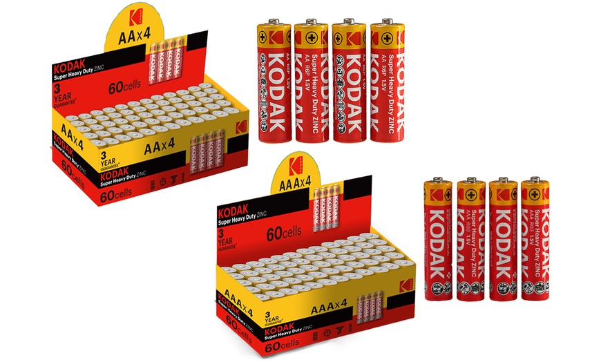 Image 1: Lot de 60 Piles Kodak AA ou AAA